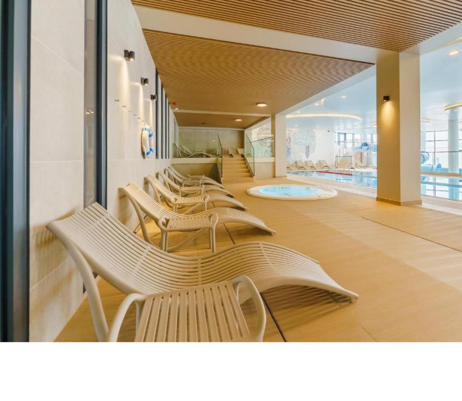 Kolobrzeg Apartamenty Polanki Aqua Z Bezplatnym Basenem, Bawialnia, Parkingiem I Fitness Exterior foto